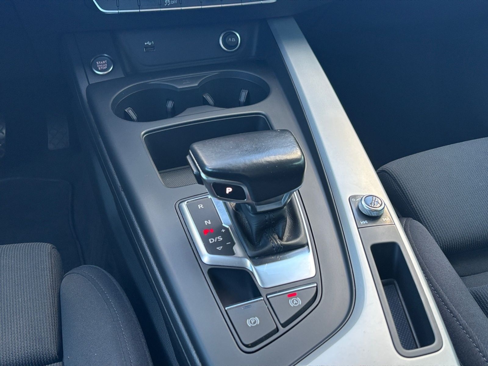 Audi A4 Avant 35 2.0 TDI S-tronic Navi LED ACC foto 15