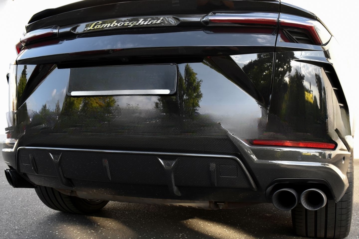 Lamborghini Urus Pano Carbon Ext+Int B&O 23 Zoll ADAS Massag foto 23