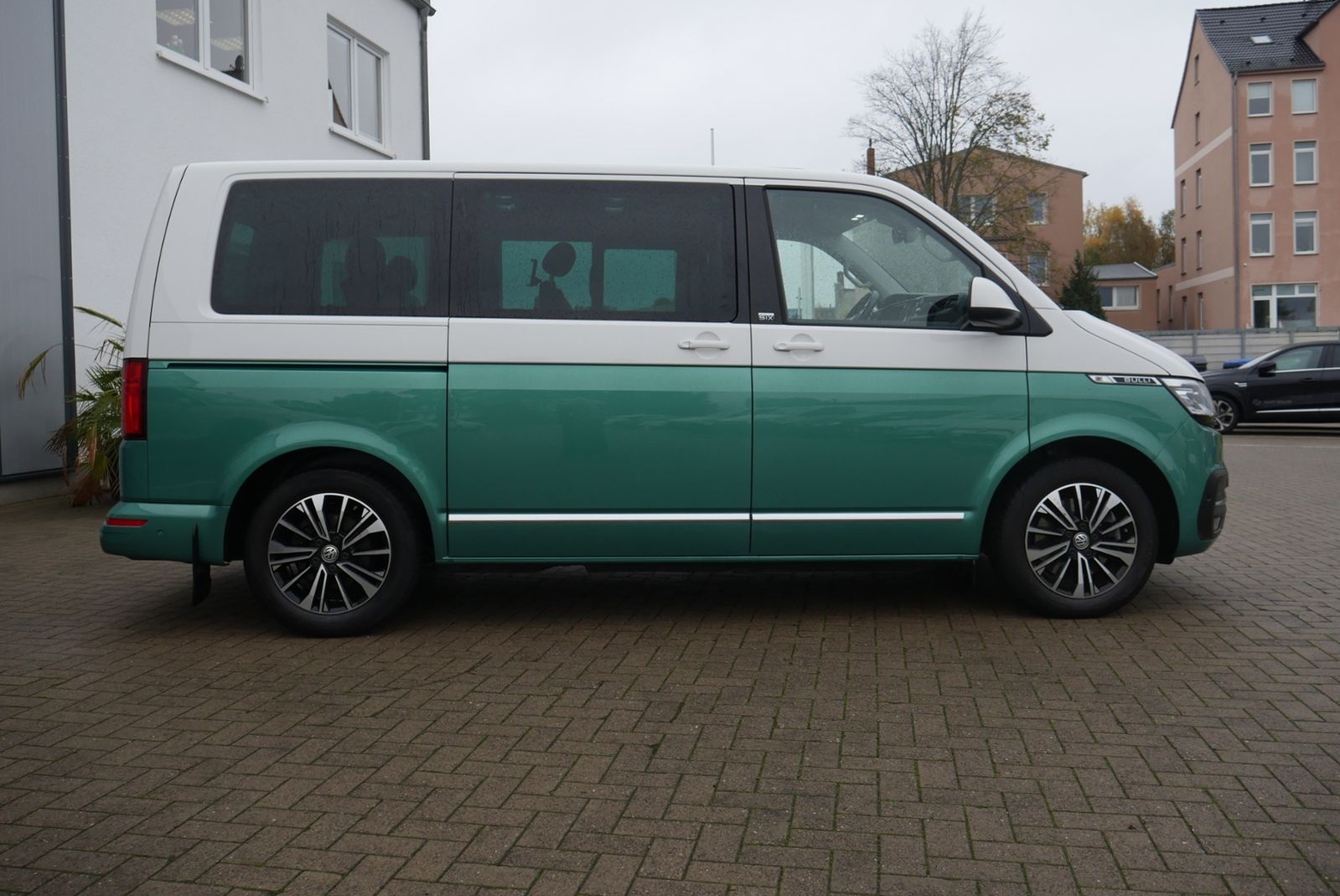 Volkswagen T6.1 Multivan 2.0 TDI Generation Six DSG AHK ACC foto 22
