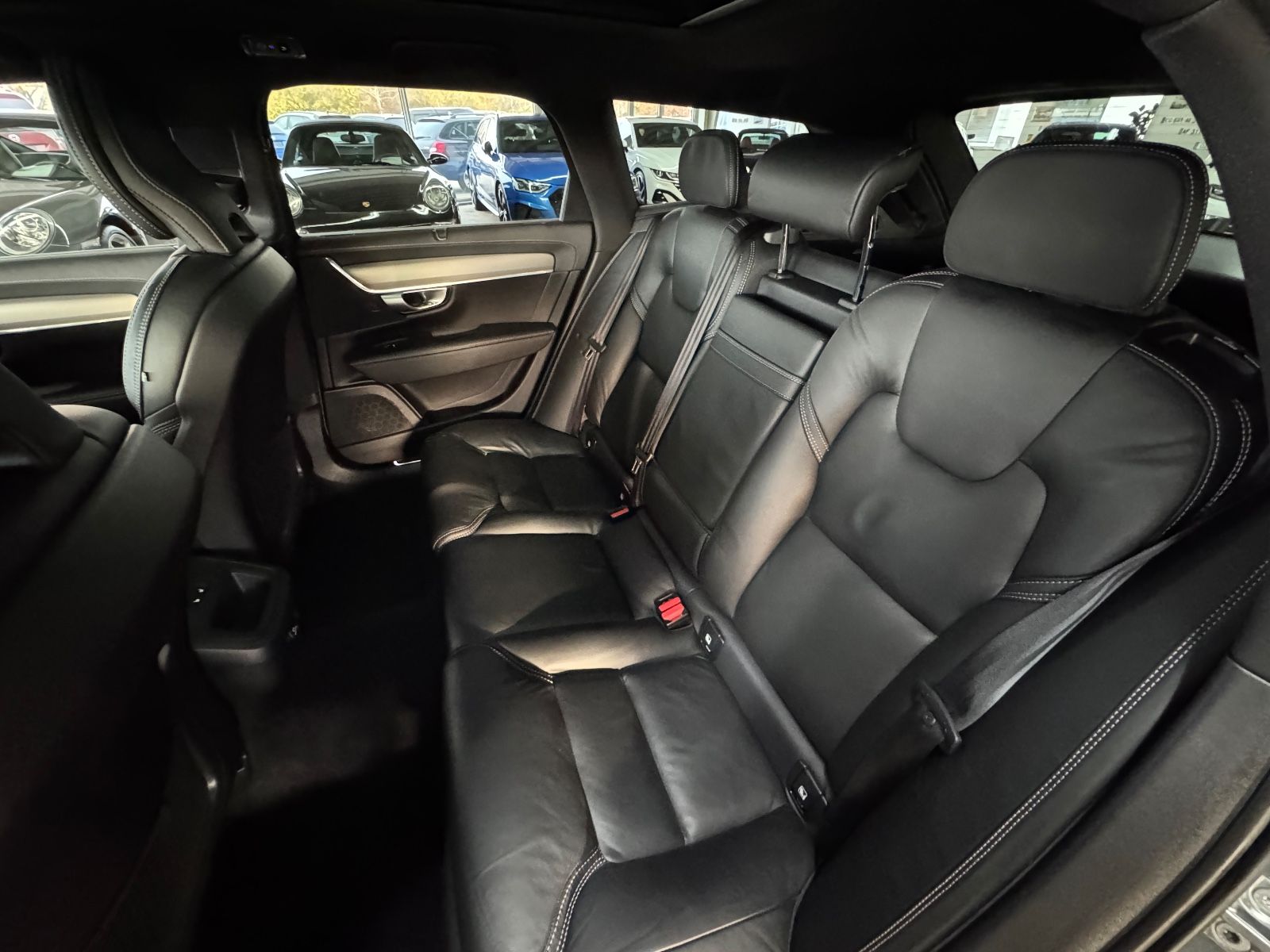 Volvo V90 Inscription AWD *STHZ*H&K*NAV*PAN*LED*ACC*RK foto 17