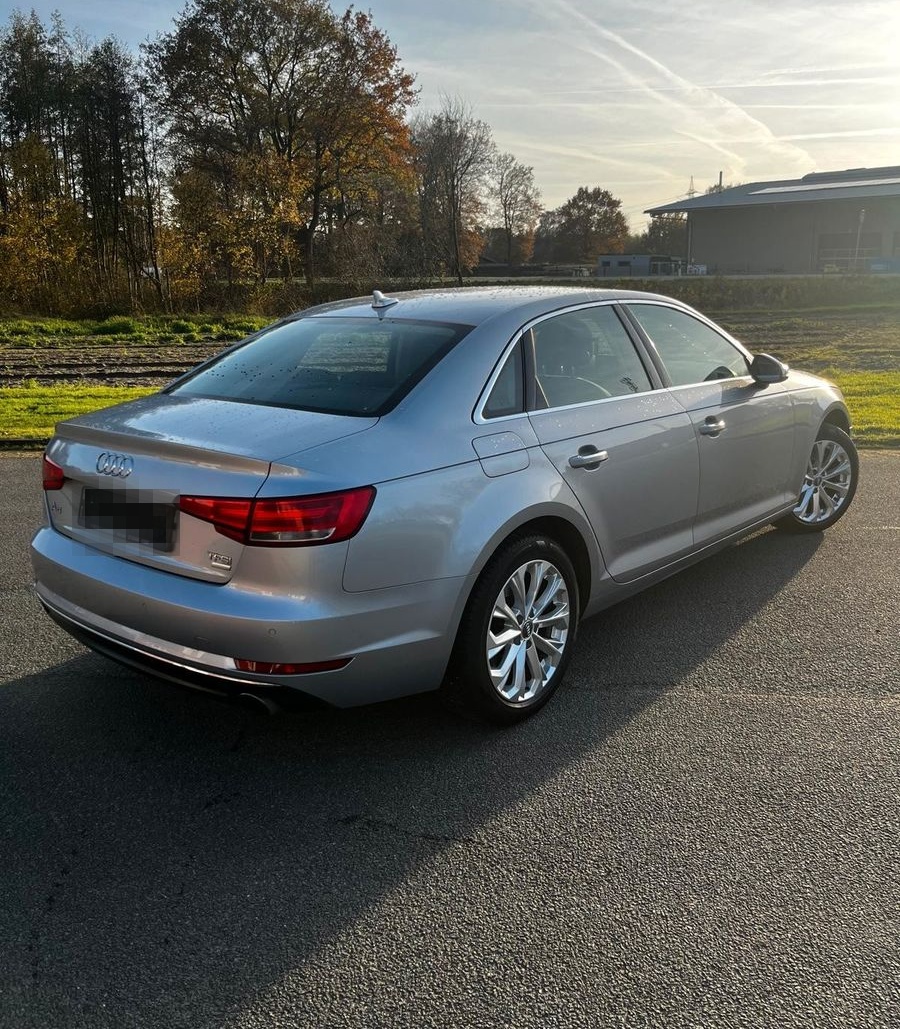 Audi A4 Lim. basis ultra foto 3