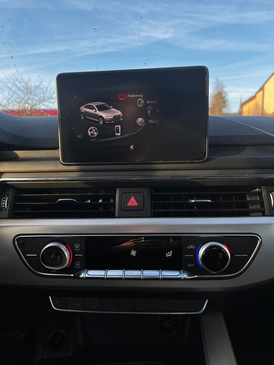 Audi A4 Lim. basis ultra foto 10