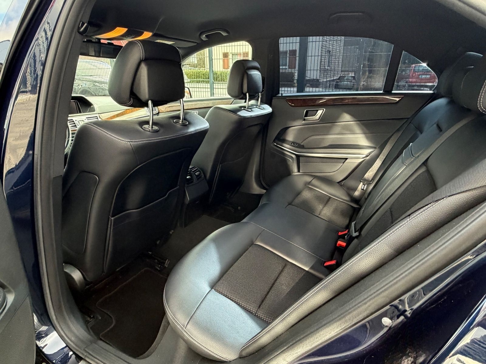 Mercedes-Benz E 250 CGI BlueEfficiency*NAVI*ACC*8-FACH*PDC foto 12