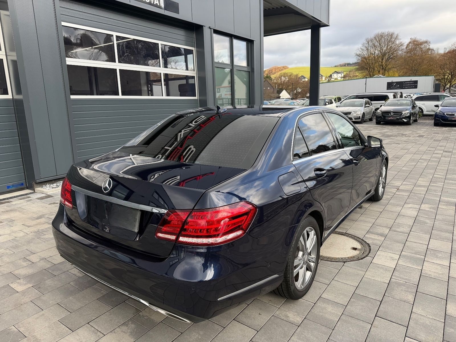 Mercedes-Benz E 250 CGI BlueEfficiency*NAVI*ACC*8-FACH*PDC foto 18