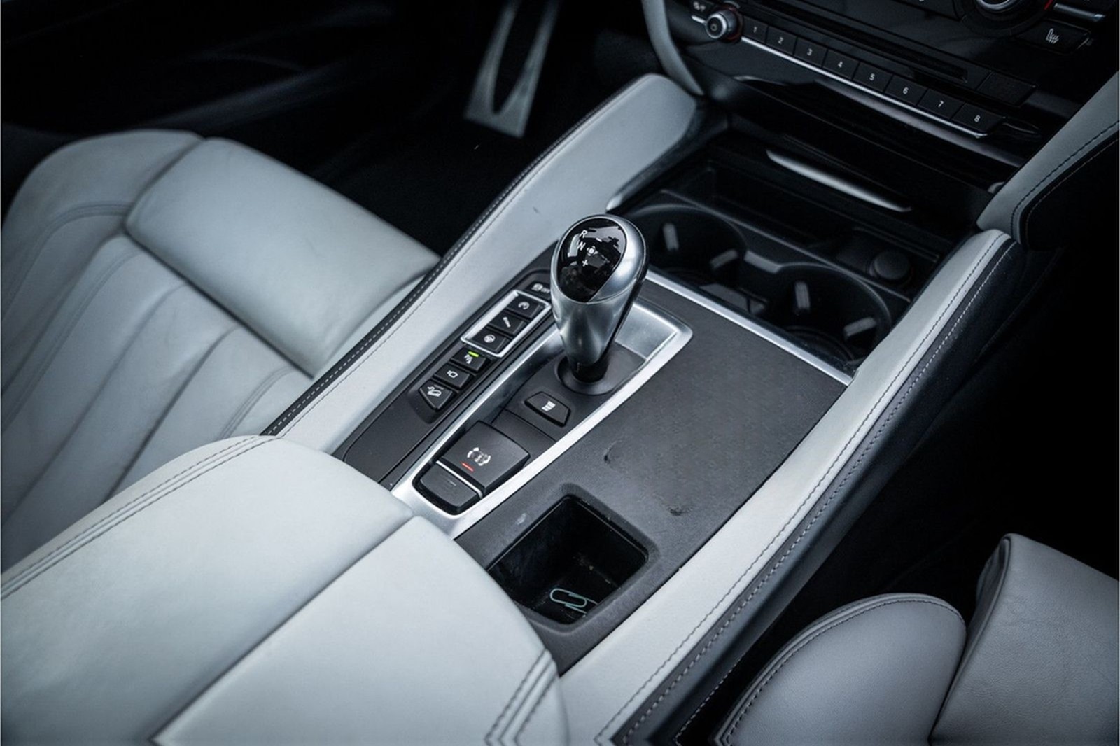 BMW X6 M - Panorama | H&K | Memory | Cruise Control foto 19