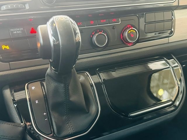 Volkswagen T6 Multivan Comfortline TDI DSG NAVI AHK RFK PDC foto 18