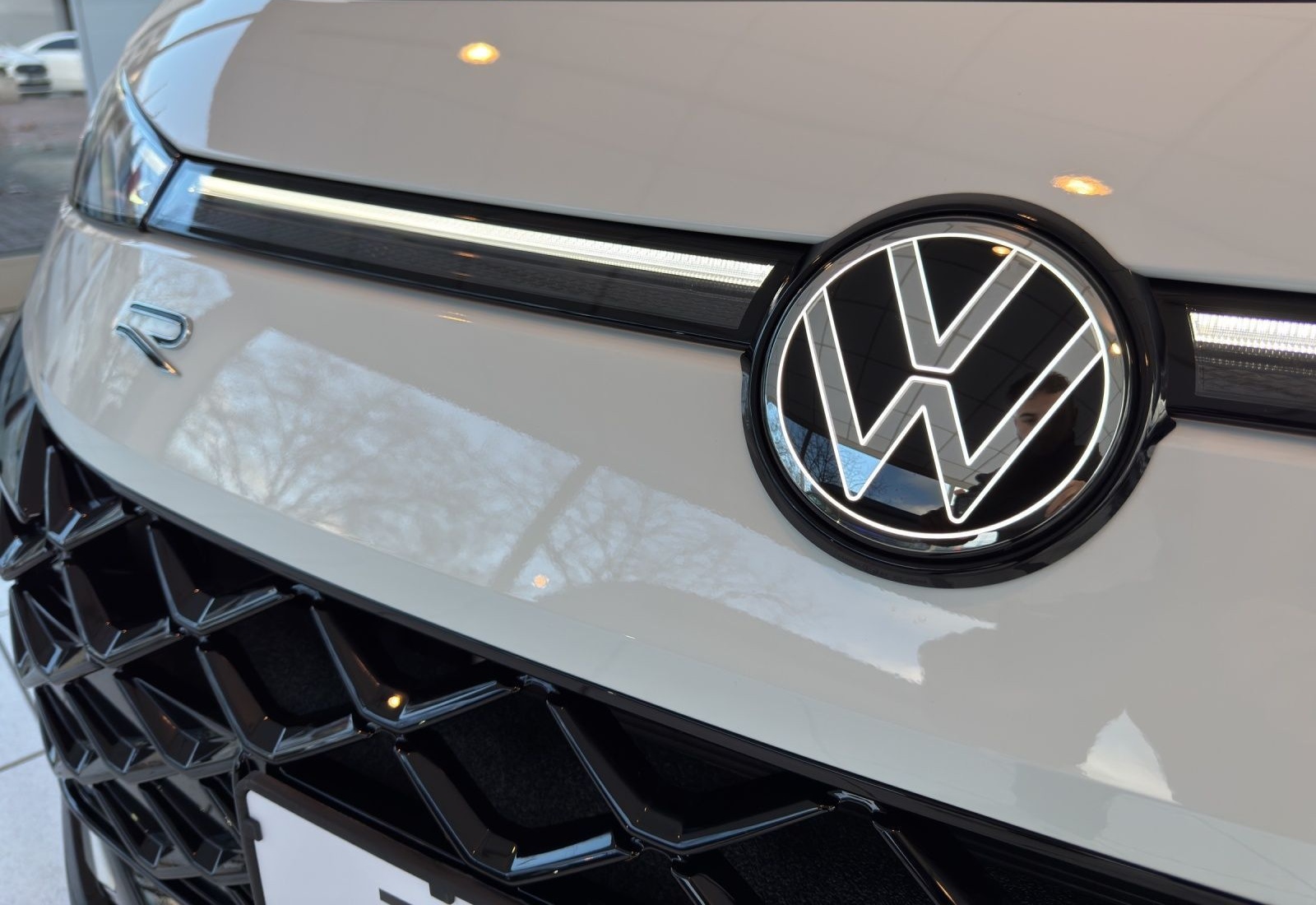 Volkswagen T-Roc 1.5 eTSI DSG R-LINE REAR VIEW CLIMA IQ.LIG foto 16