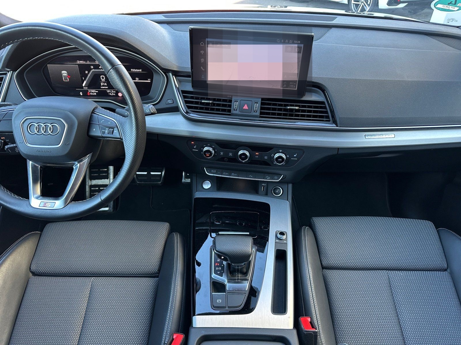 Audi Q5 S line business 40 TDI quattro 150(204) S tro foto 8