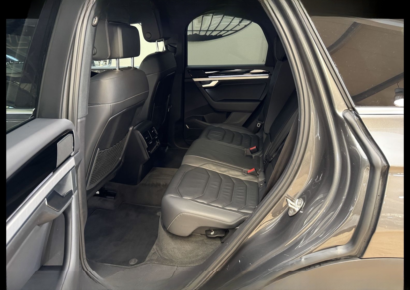 Volkswagen Touareg Elegance 4MOT 3.0 TDI Luft/Kamera/AHK/19 foto 14