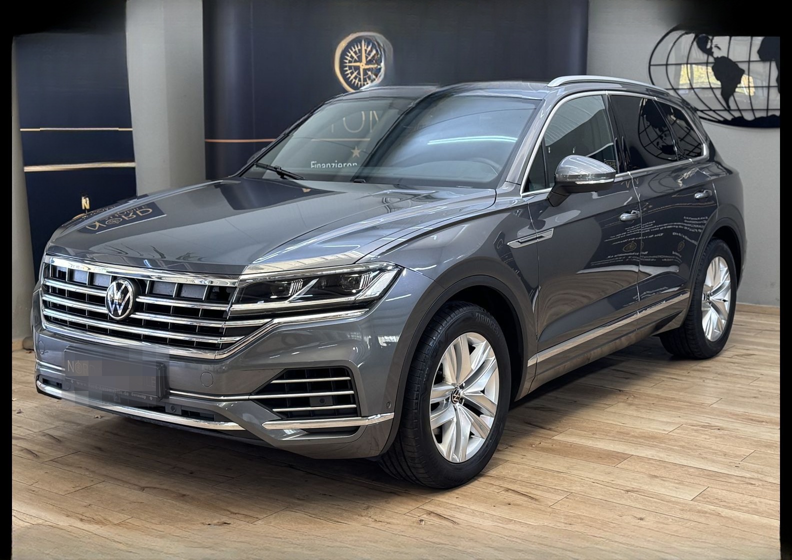 Volkswagen Touareg Elegance 4MOT 3.0 TDI Luft/Kamera/AHK/19 foto 4