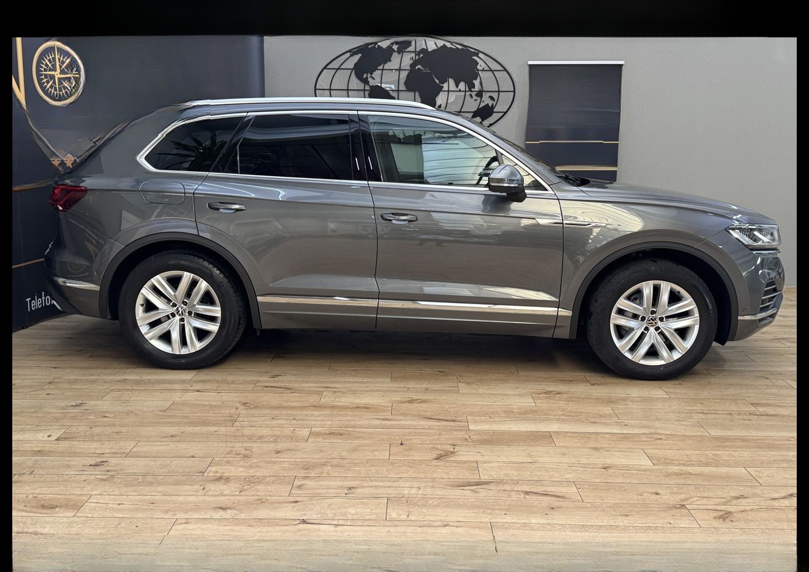 Volkswagen Touareg Elegance 4MOT 3.0 TDI Luft/Kamera/AHK/19 foto 6