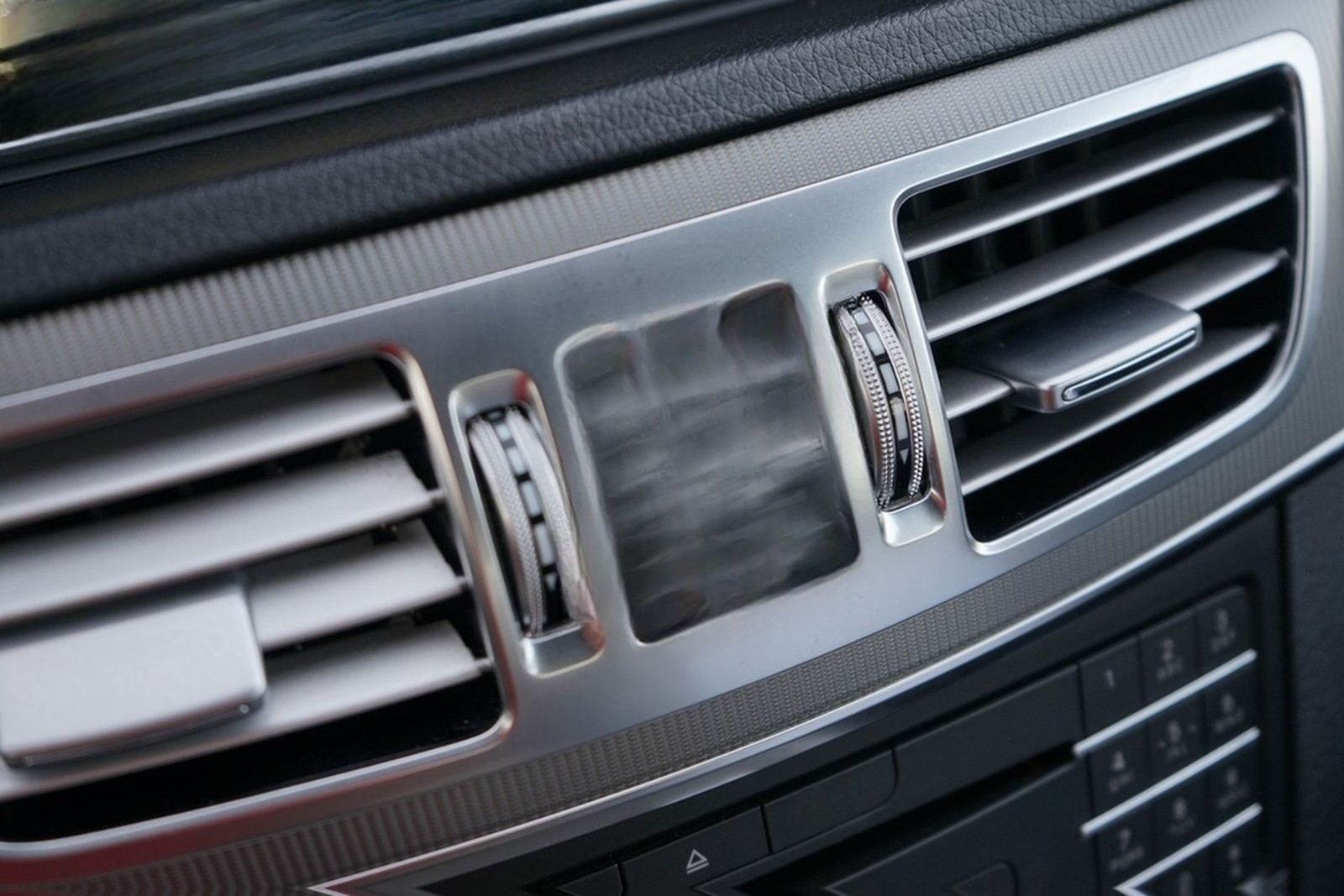 Mercedes-Benz E200 Avantgarde LED Navi Sitzheizung 360° foto 13