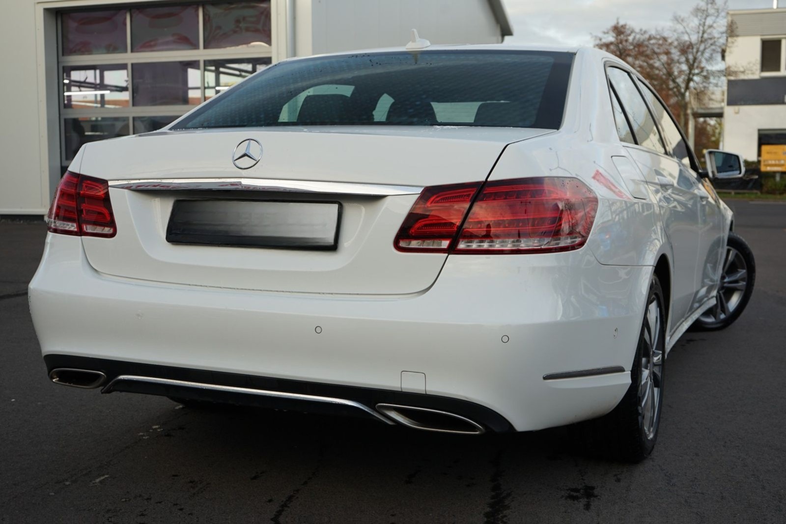 Mercedes-Benz E200 Avantgarde LED Navi Sitzheizung 360° foto 29
