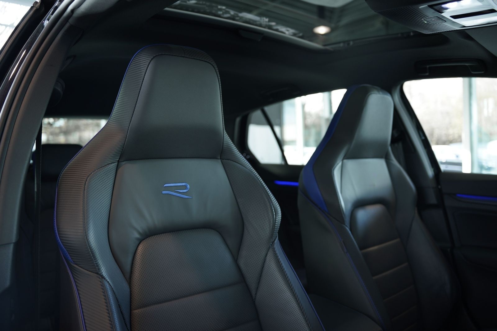 Volkswagen Golf R 4M *JP Performance *AKRA *Pano *KW *19 foto 22