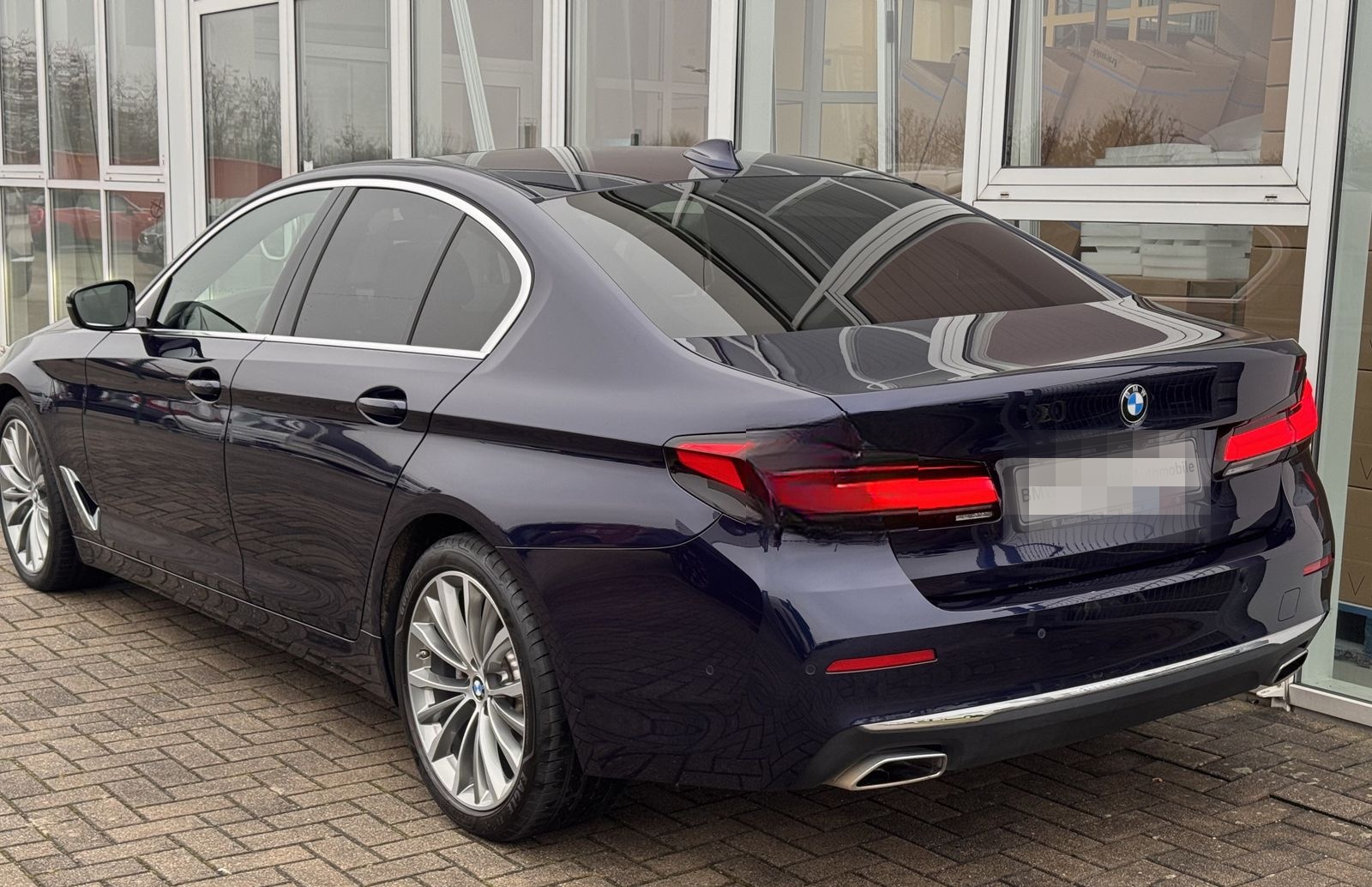 BMW 540d xDrive LUXURY, DACH, LASER, KOMF.SITZE, H&K foto 8