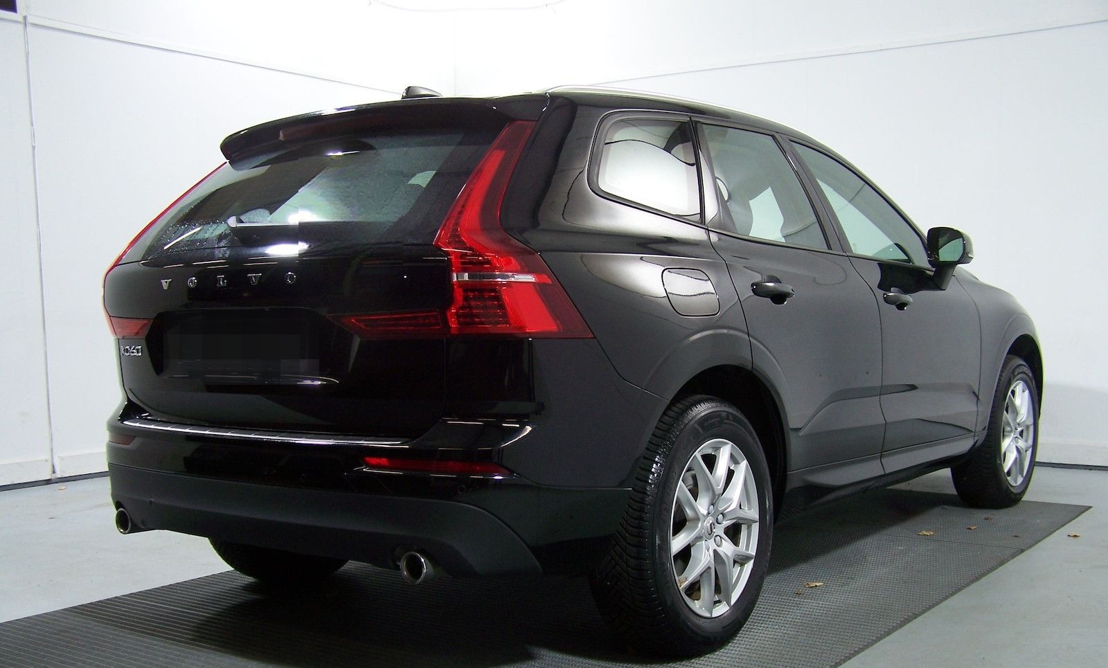 Volvo XC60 D4 Momentum AUTOM LEDER+NAVI+LED+KAM+VRT foto 15