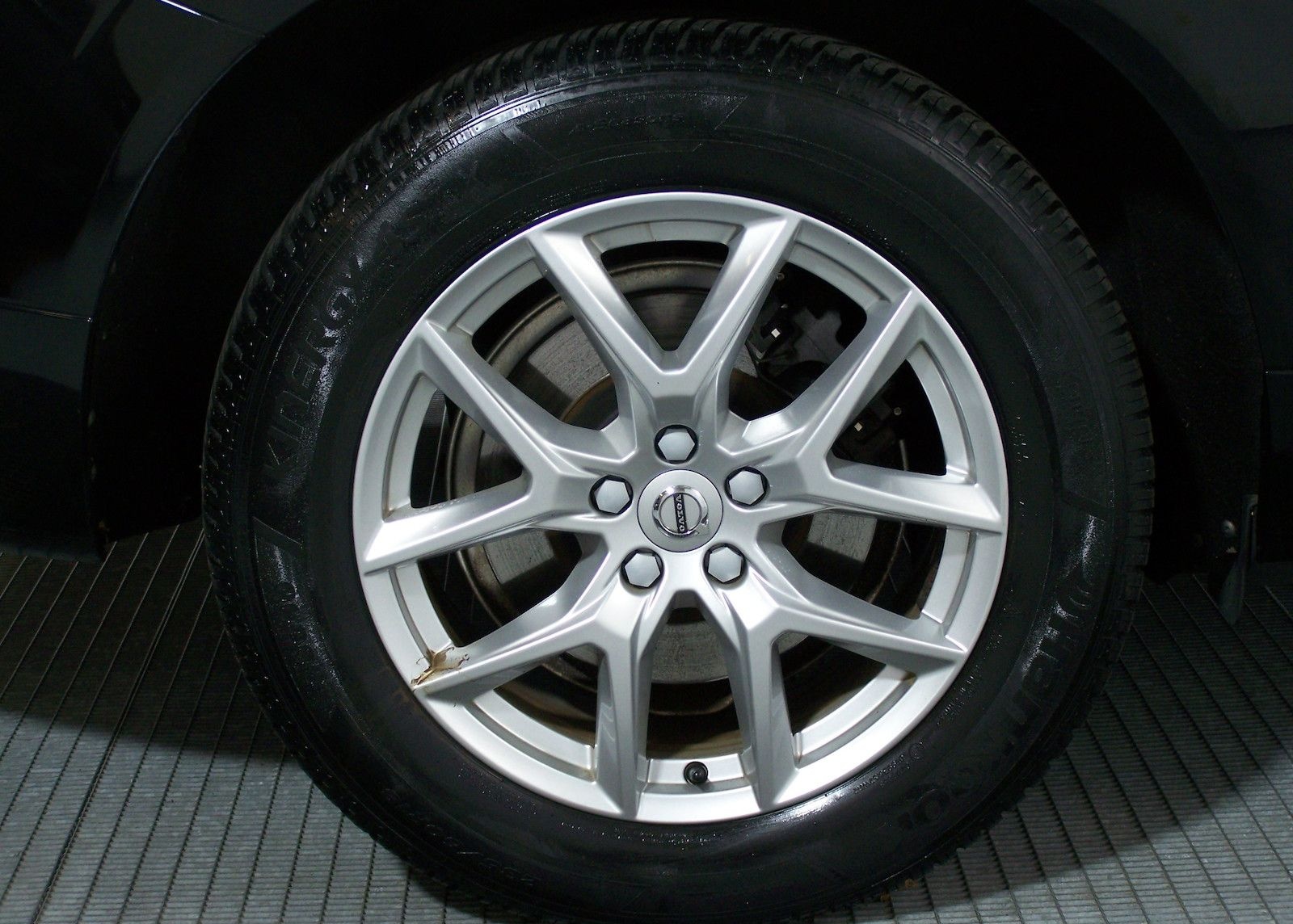 Volvo XC60 D4 Momentum AUTOM LEDER+NAVI+LED+KAM+VRT foto 16