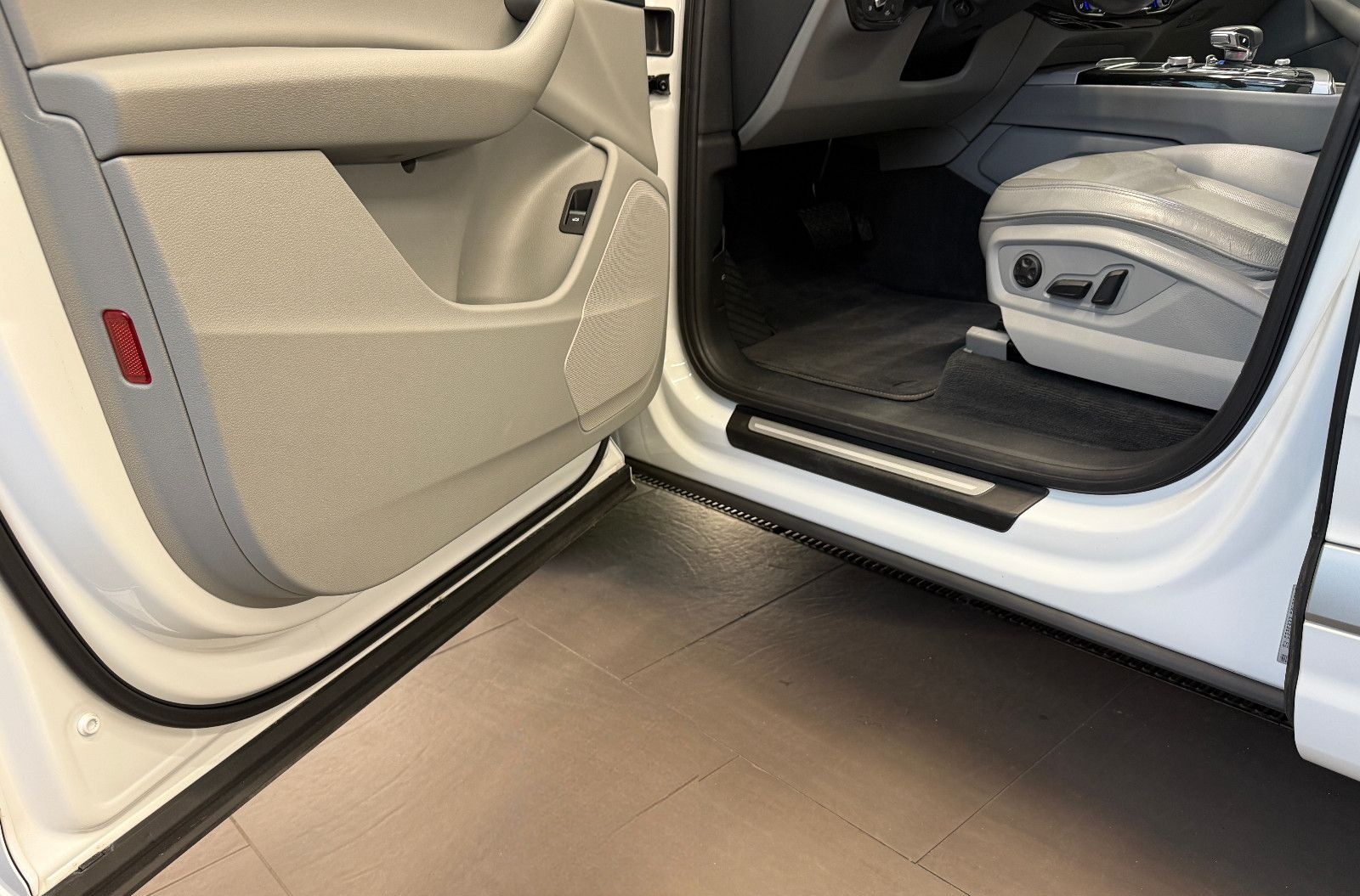 Audi 3.0 TFSI 7-SITZ AHK VIRTUAL PANO 4xSHZ LHZ 360 foto 7