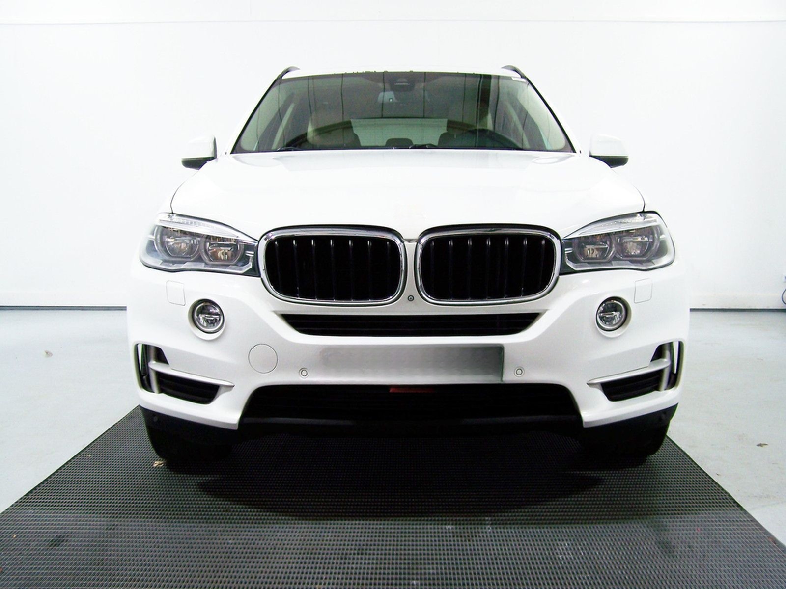BMW X5 xDrive35i F15 PANORAM+HEAD+NAV+360°+HARM&KAD foto 2