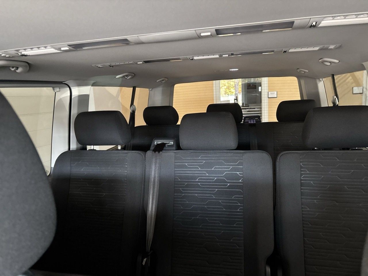 Volkswagen T6.1 Caravelle 2.0 TDI Comfortline LR Automatik foto 19