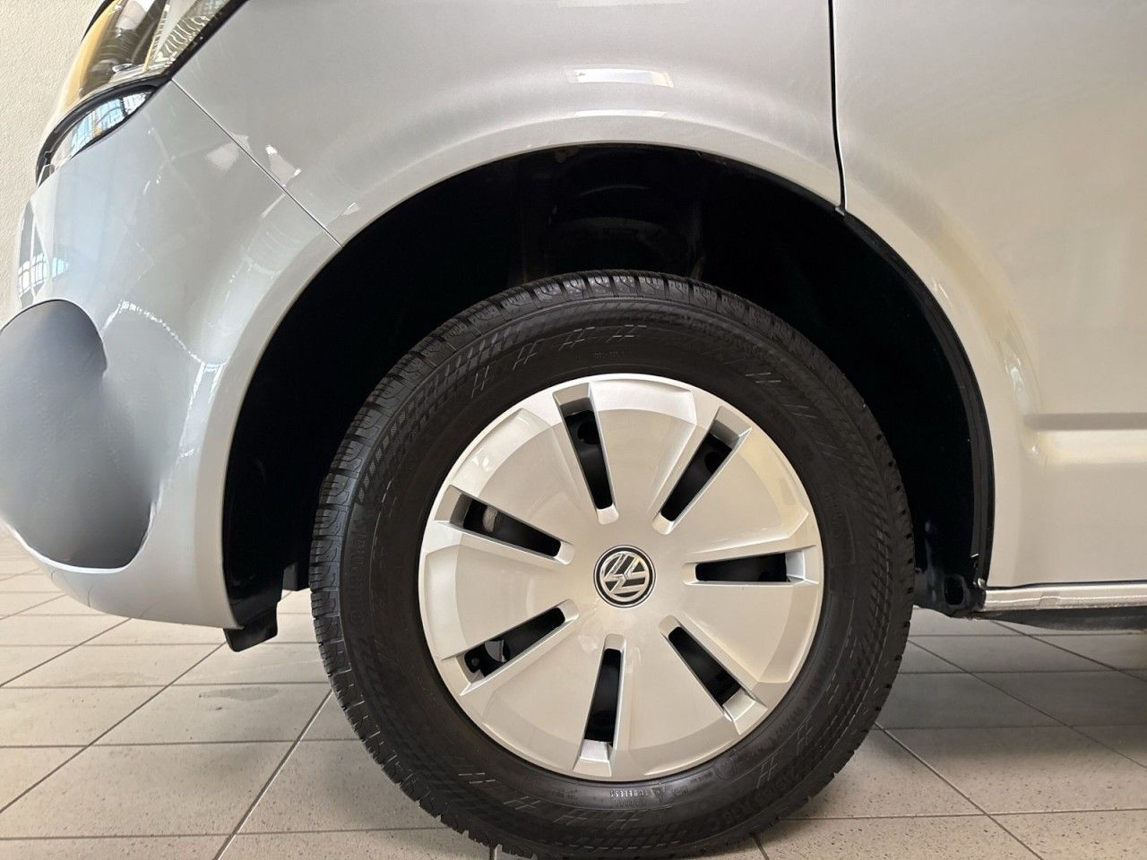 Volkswagen T6.1 Caravelle 2.0 TDI Comfortline LR Automatik foto 4