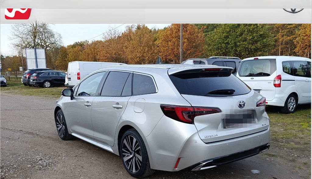 Toyota Corolla Touring Sports 2.0 Hybrid Teamplayer foto 2