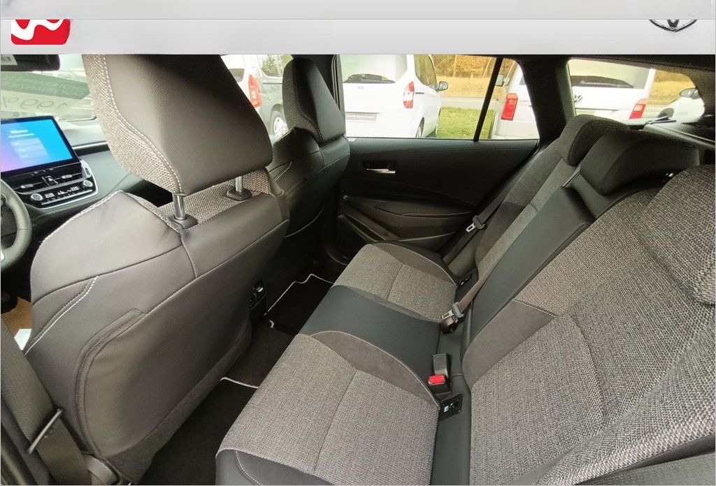 Toyota Corolla Touring Sports 2.0 Hybrid Teamplayer foto 13