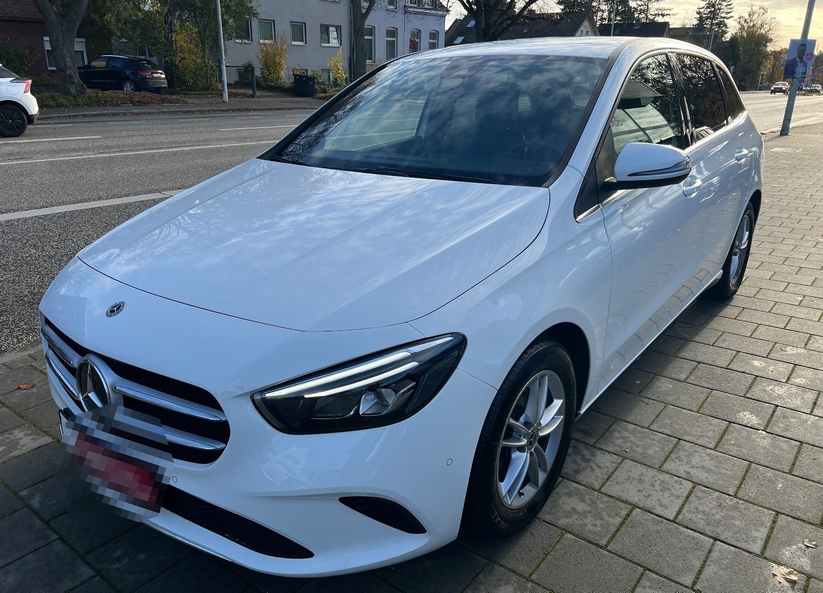 Mercedes-Benz B 180 d *LED*84.000km*Automatik*Teilleder*Temp* foto 6