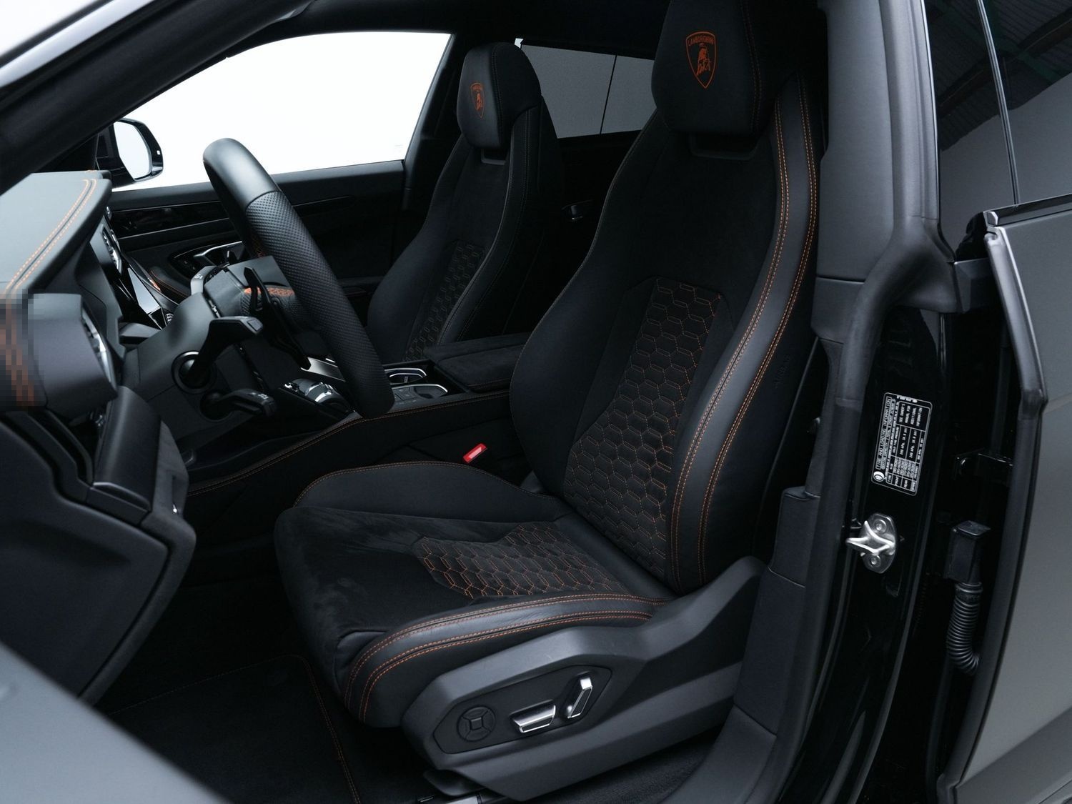 Lamborghini Urus NOVITEC FELGEN&ABGASNALANGE*B&O*23"*CARBON foto 12