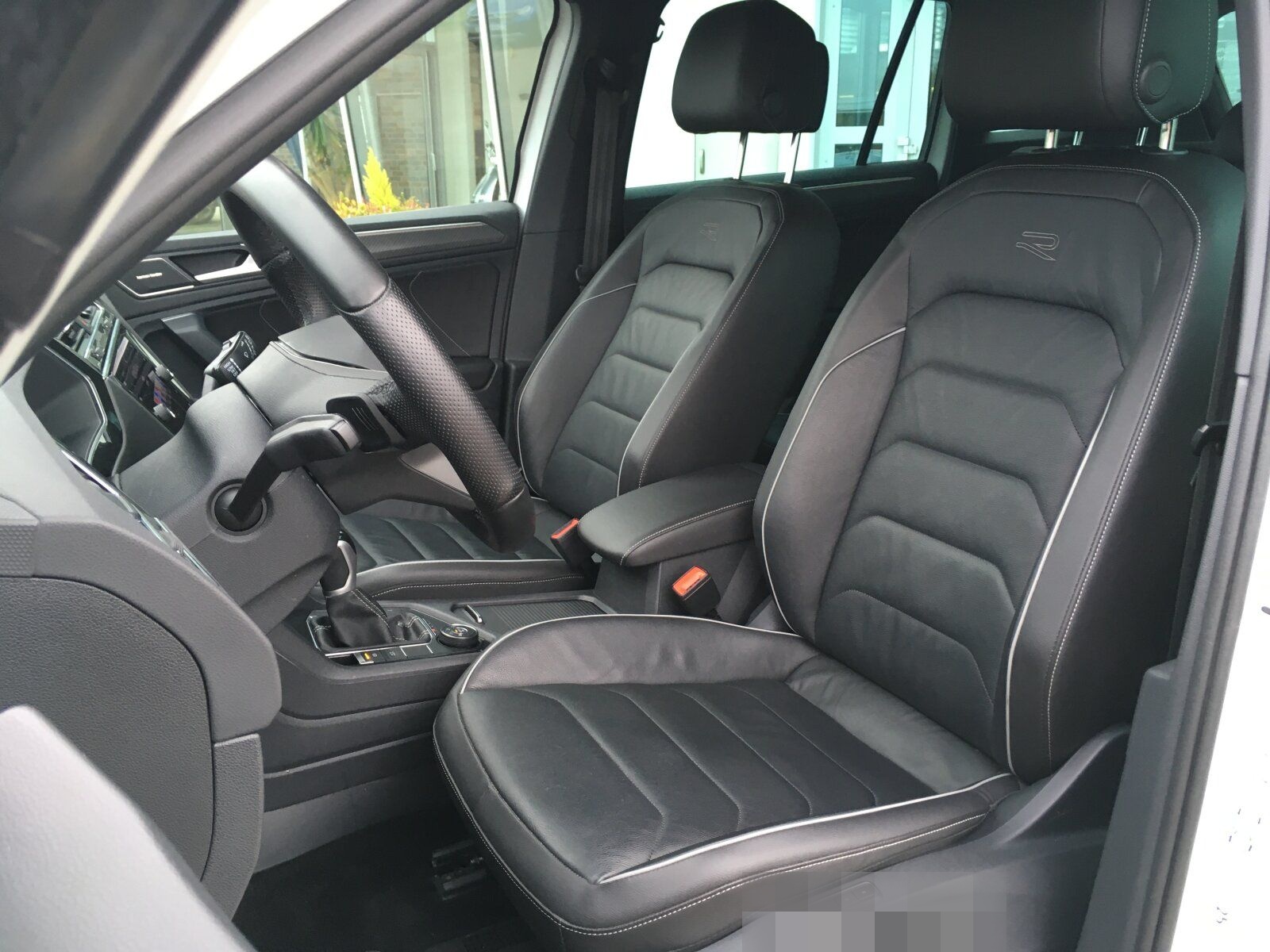 Volkswagen Tiguan R-Line 2.0 TDI 4Motion Leder+Soundsystem+ foto 11