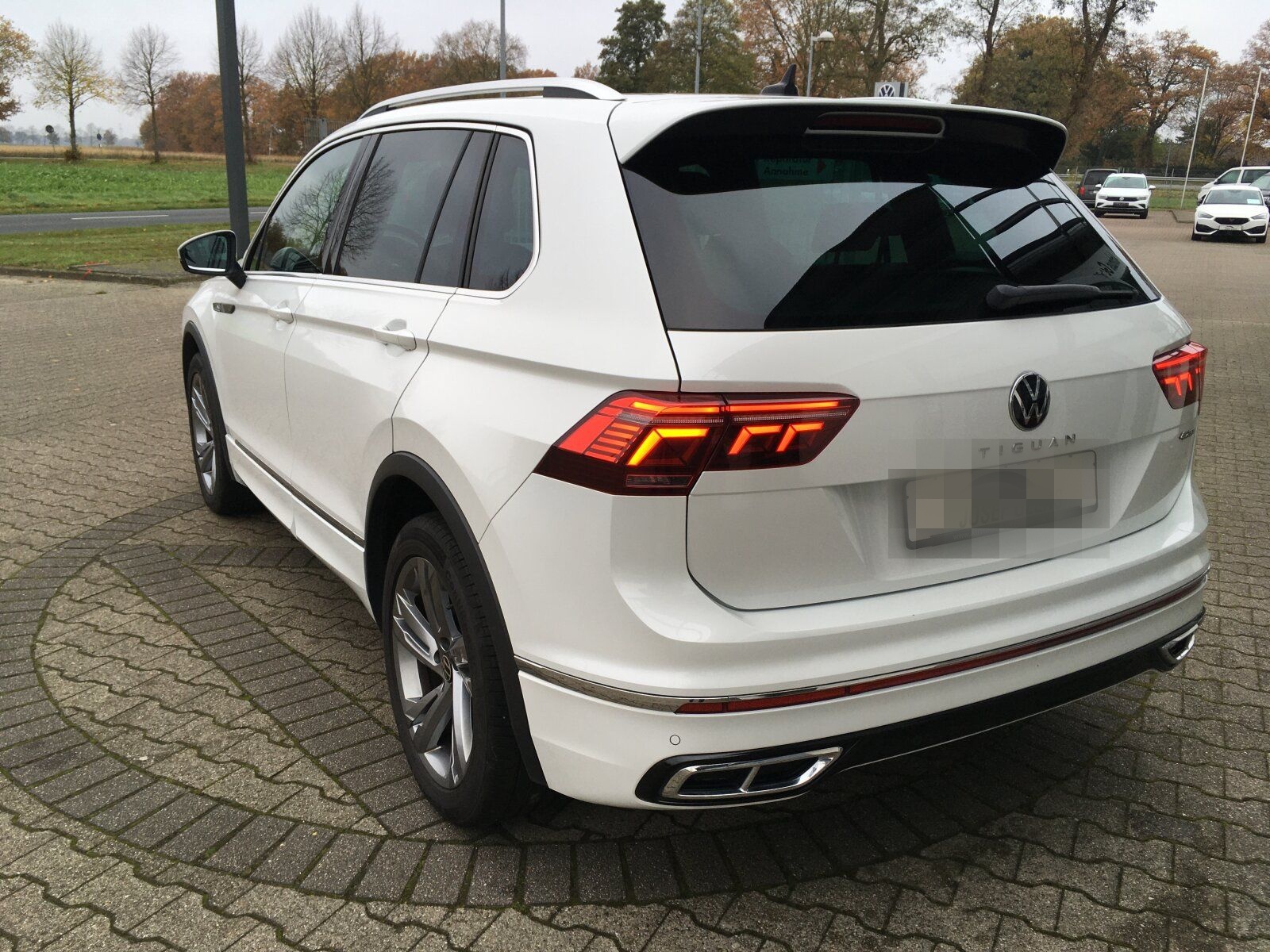 Volkswagen Tiguan R-Line 2.0 TDI 4Motion Leder+Soundsystem+ foto 3