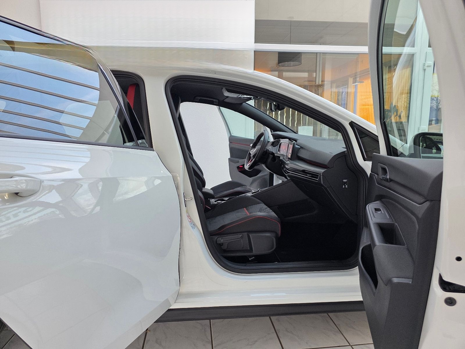 Volkswagen Golf VIII Limo GTI Clubsport App-Connect Navi foto 16