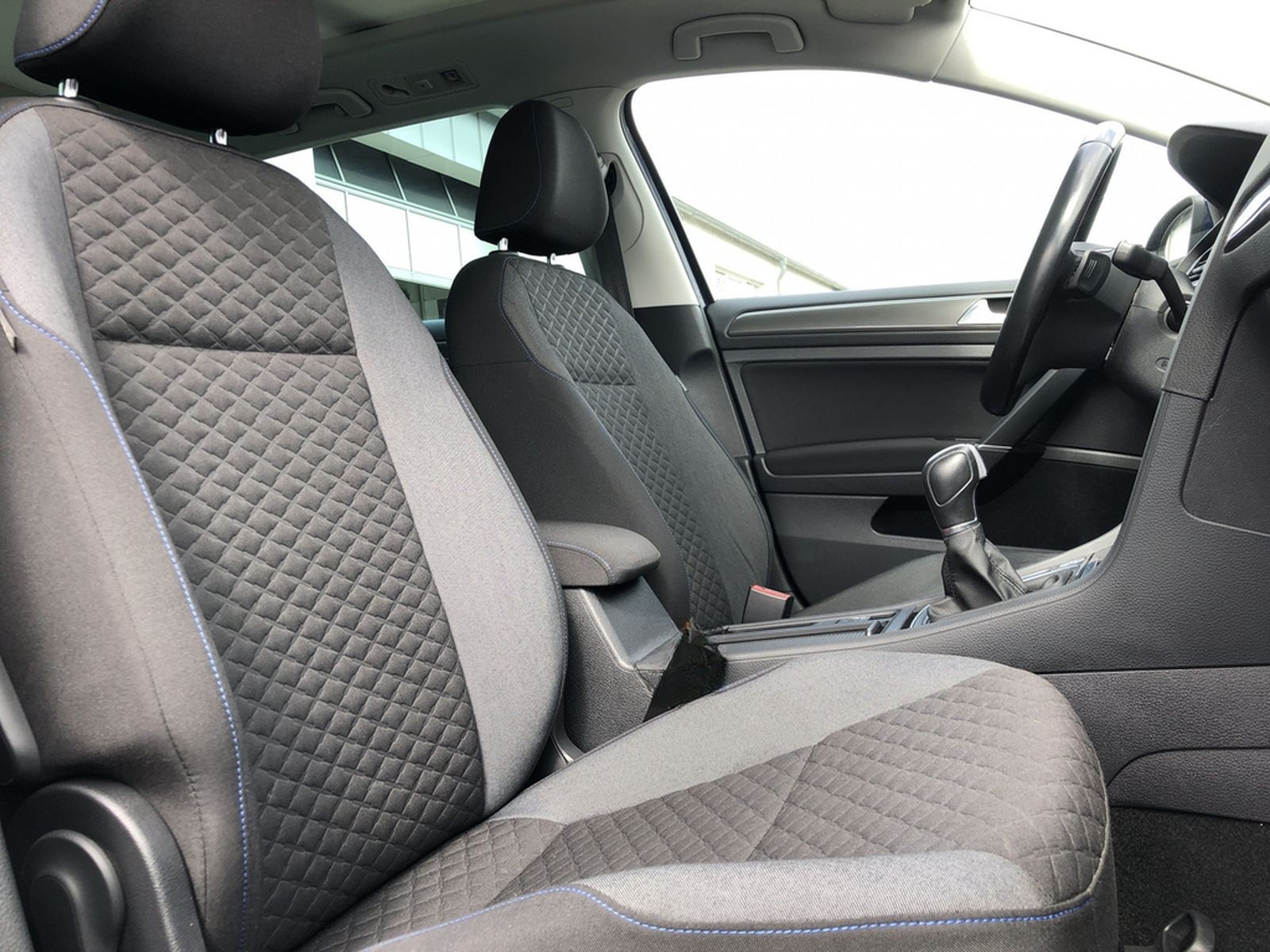 Volkswagen Golf Variant 2.0 TDI DSG Join 125€ m. 20% Anzahl foto 13