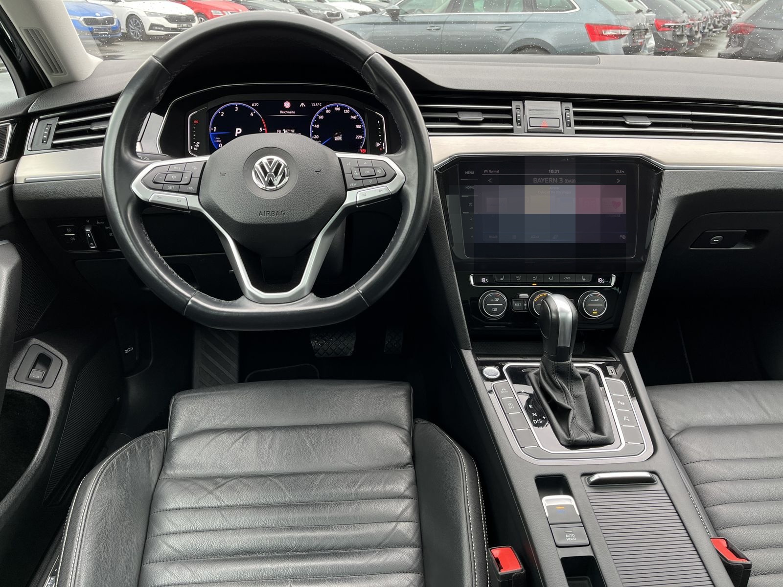 Volkswagen Passat Variant 2.0 TDI DSG Business 172€ m.20% A foto 14