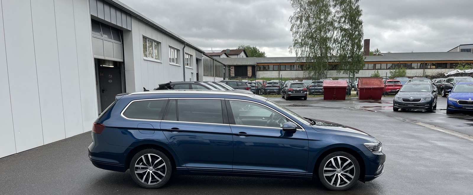 Volkswagen Passat Variant 2.0 TDI DSG Business 172€ m.20% A foto 4