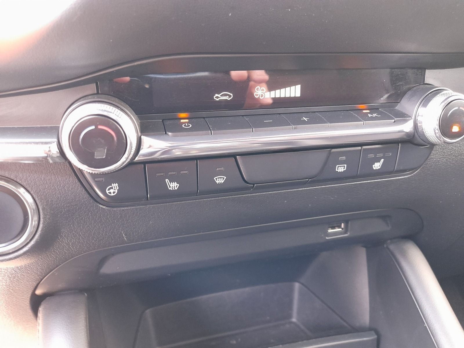 Mazda 3 Klimaaut|Kamera|PDC|Sitzheizung|Navi| foto 18