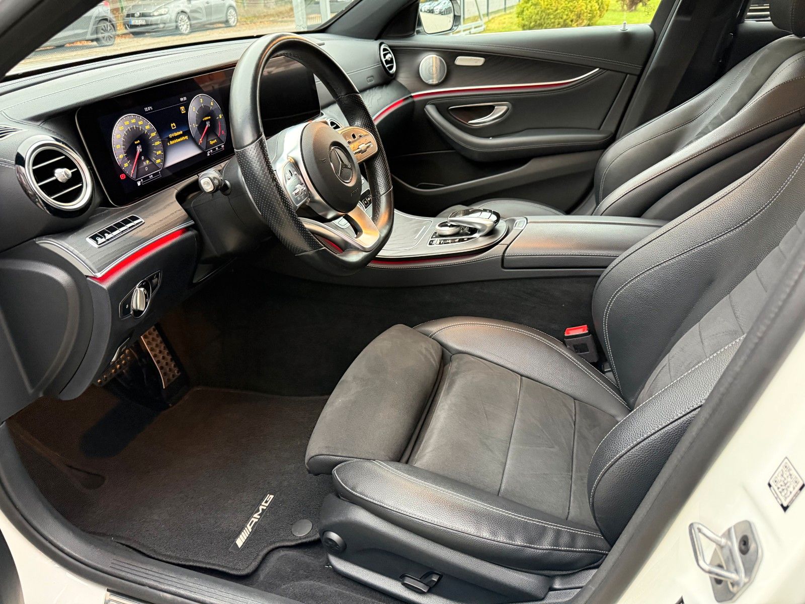 Mercedes-Benz E 400 d 4Matic(Widescreen/AHK sch. AMG-Line Inte foto 5