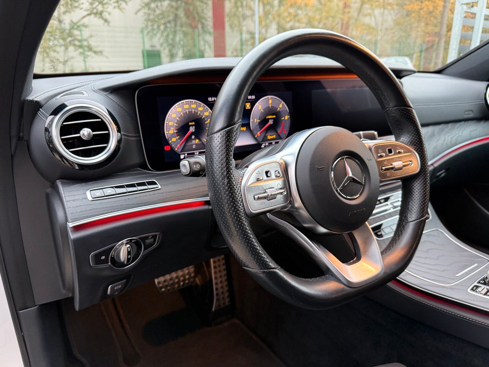 Mercedes-Benz E 400 d 4Matic(Widescreen/AHK sch. AMG-Line Inte foto 6