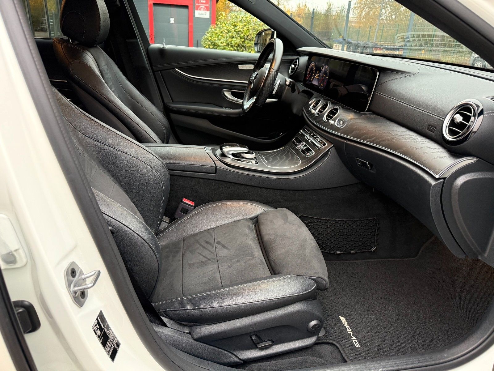 Mercedes-Benz E 400 d 4Matic(Widescreen/AHK sch. AMG-Line Inte foto 8