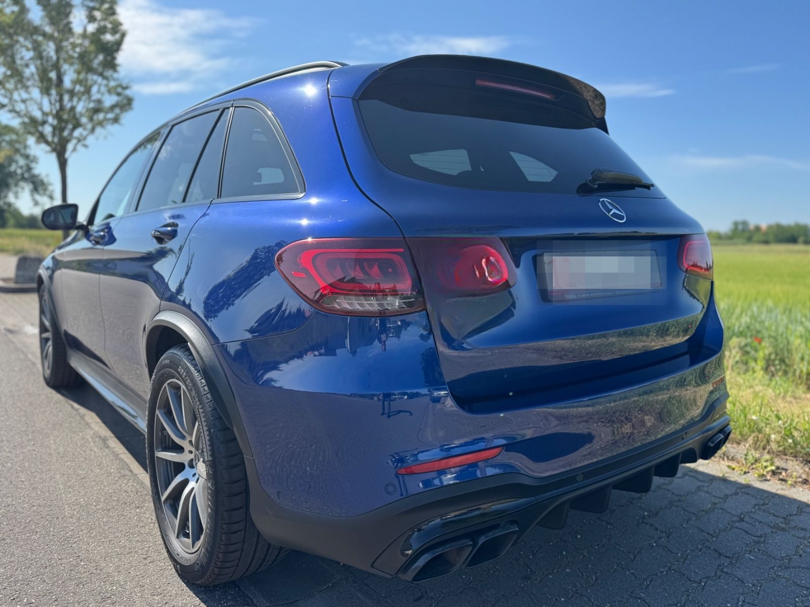Mercedes-Benz GLC 63 AMG 4-MATIC PANO*MEMORY*360° KAMERA*KEYLE foto 7