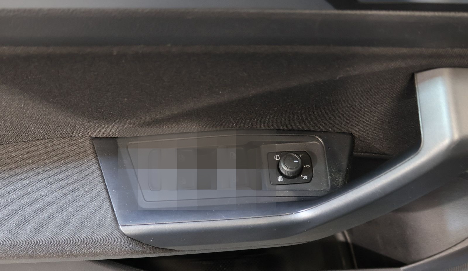 Volkswagen T-Roc 2.0 TDI Life AID+CARPLAY+LED+LANE+ALU foto 13