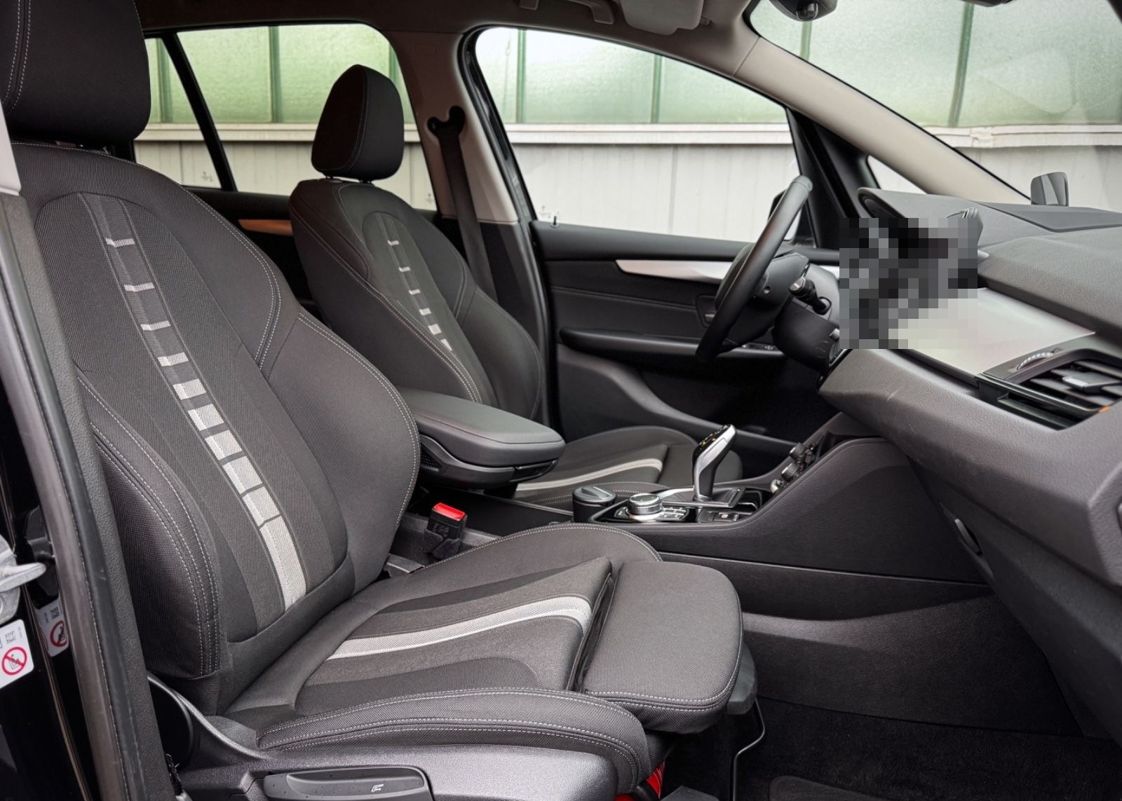 BMW 218d Gran Tourer Advantage *LED|CAM|NAVI* foto 25