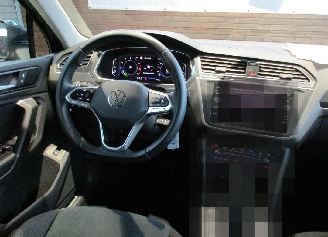 Volkswagen Tiguan Elegance 1,5 TSI DSG RearView,Matrix,19Zo foto 9