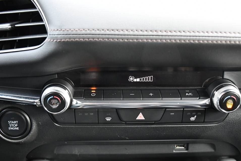 Mazda 3 Selection Skyactiv-G 2.0 foto 12