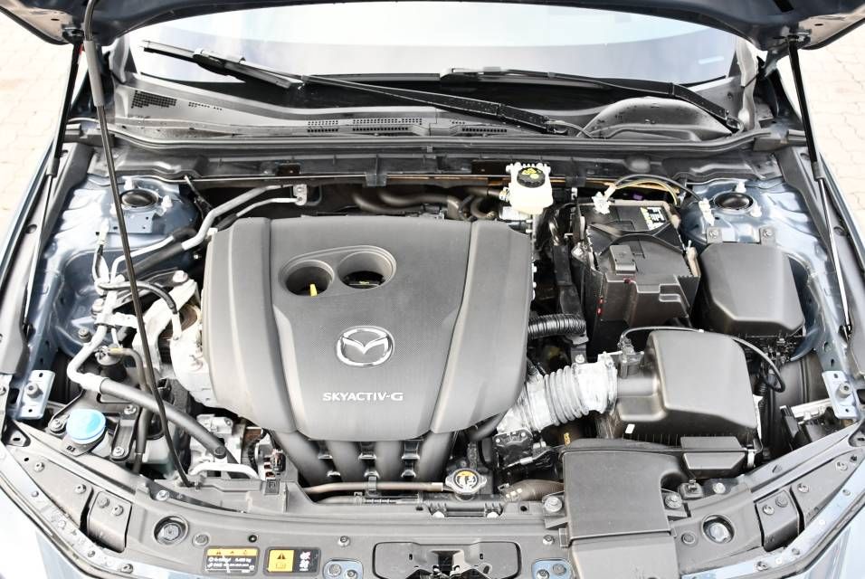 Mazda 3 Selection Skyactiv-G 2.0 foto 6