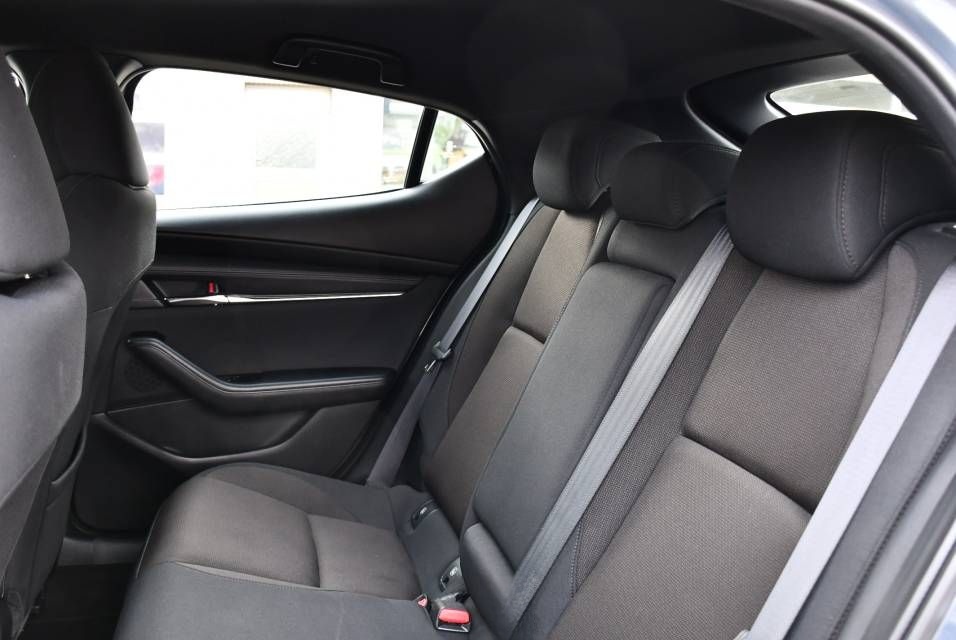 Mazda 3 Selection Skyactiv-G 2.0 foto 8