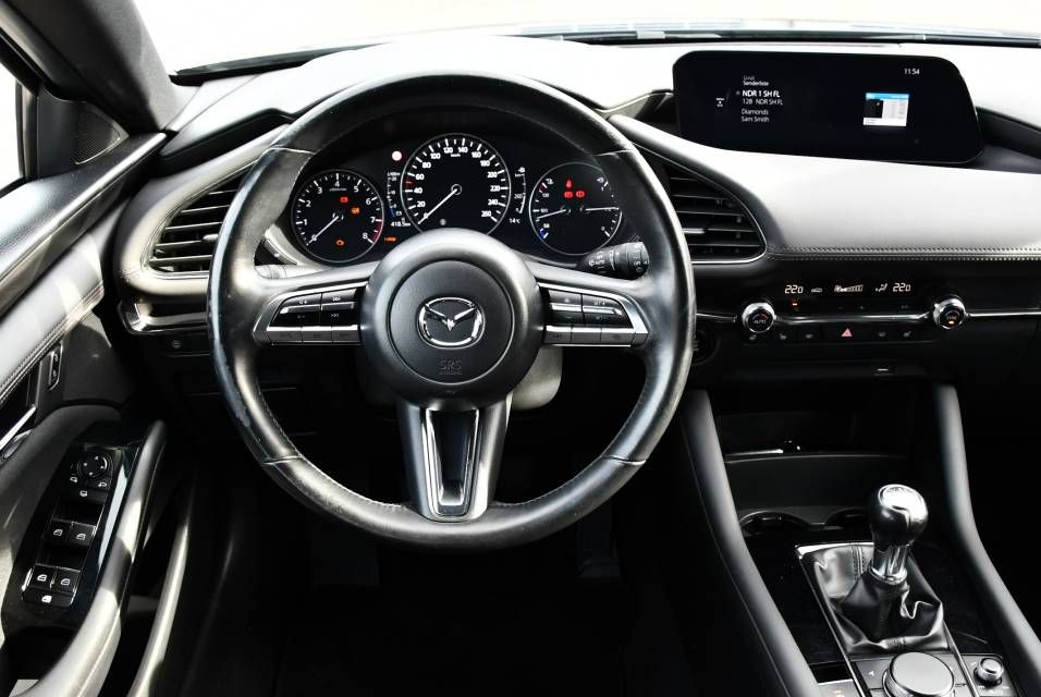 Mazda 3 Selection Skyactiv-G 2.0 foto 10