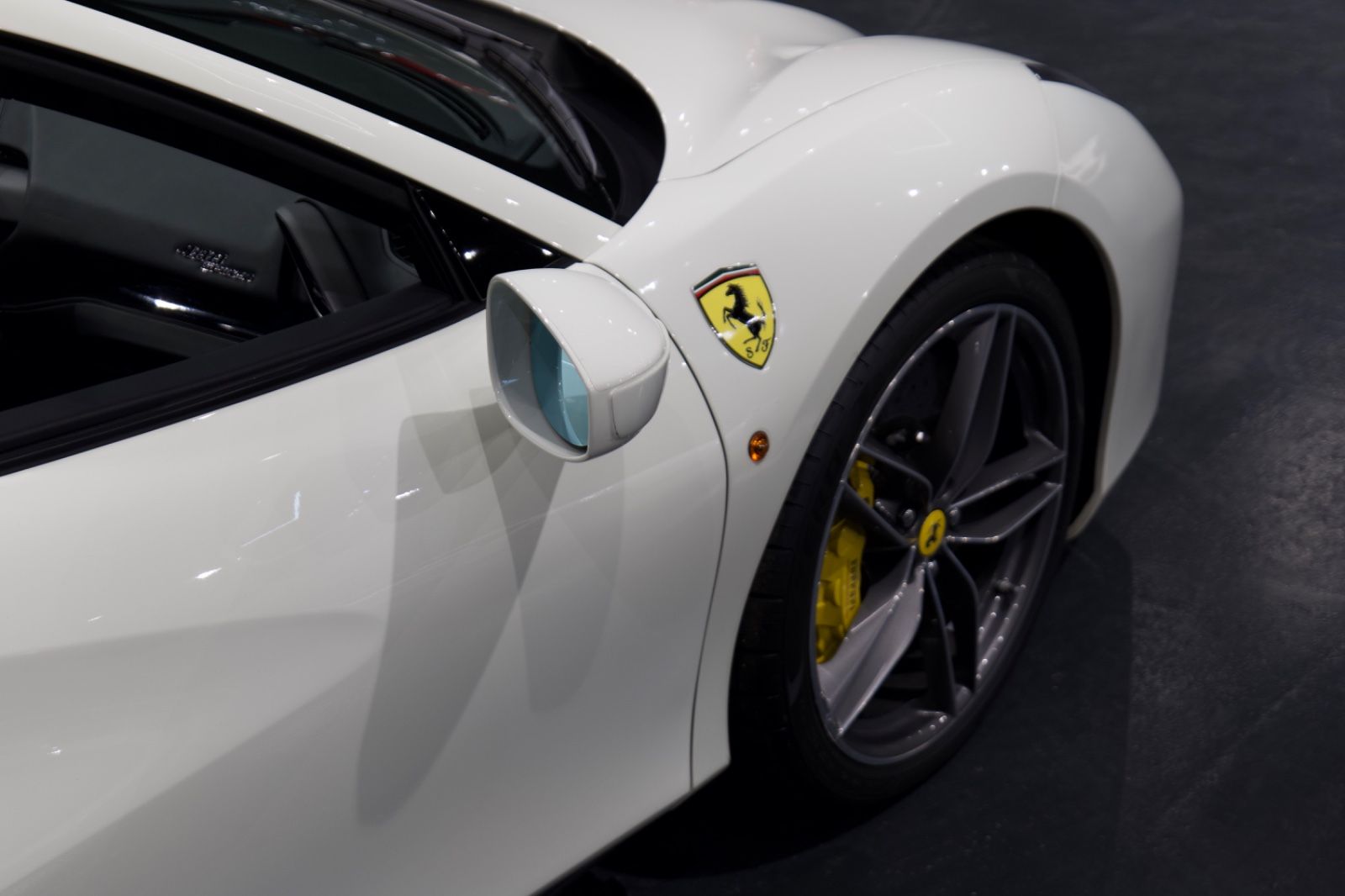 Ferrari 488 Spider*deutsch*Ferrari Power Garantie*U-frei foto 23