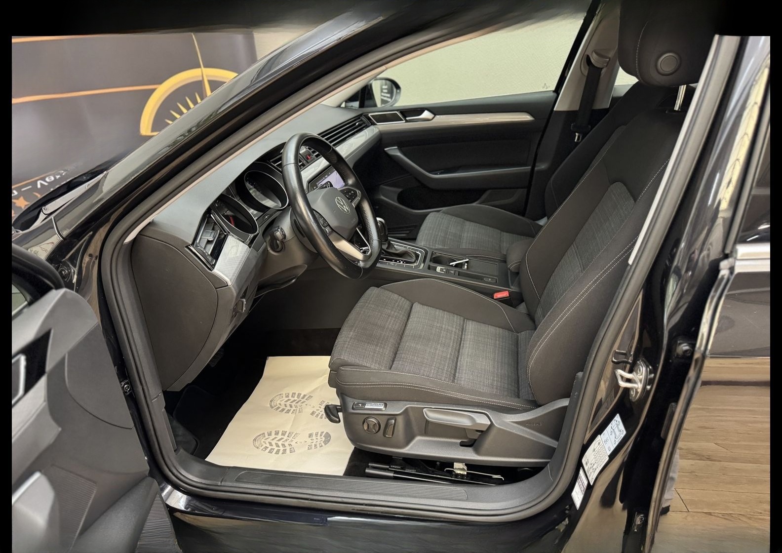 Volkswagen Passat Variant Business 2.0 TDI DSG Kamera/Navi/ foto 13