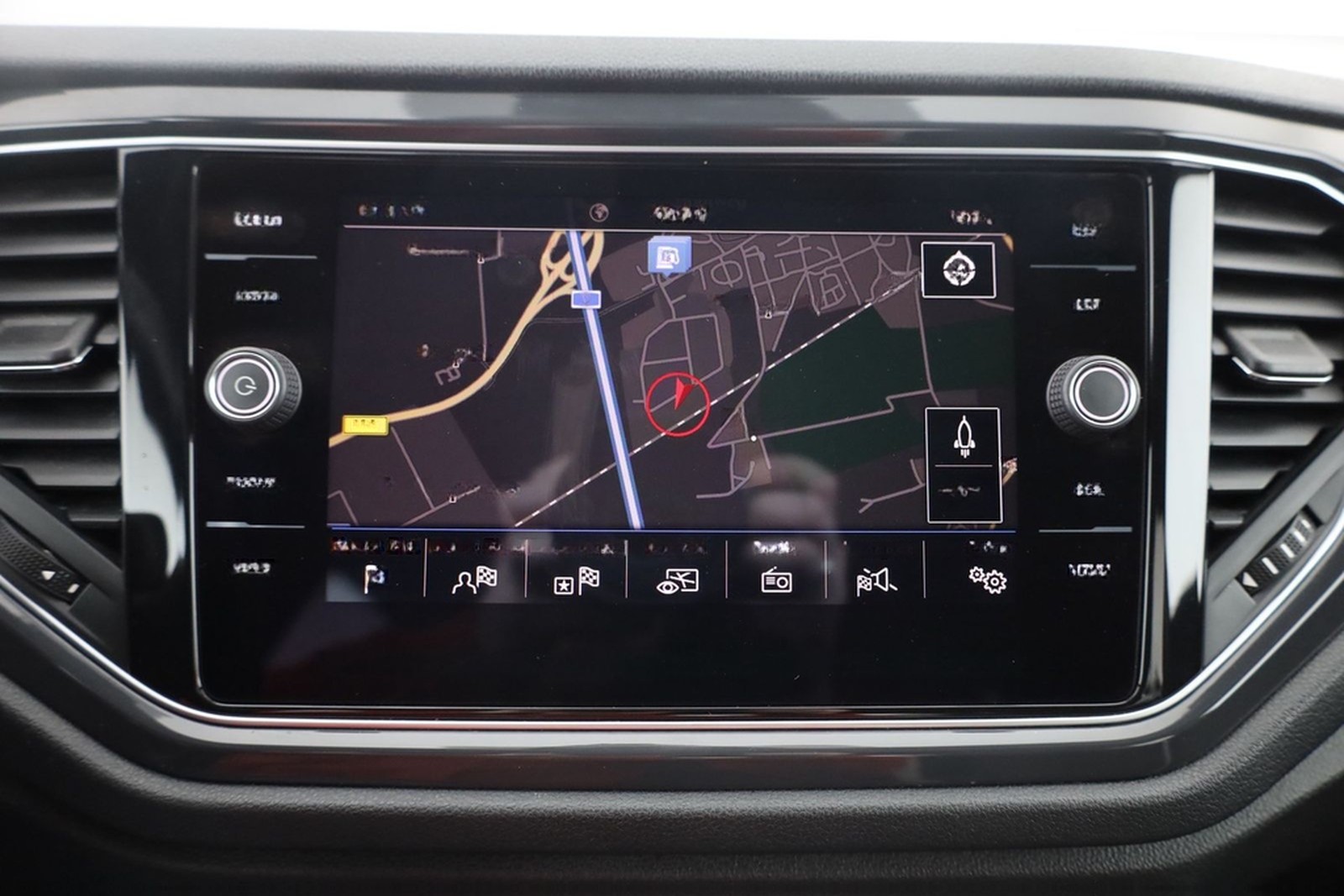 Volkswagen T-Roc 2.0 TSI DSG Sport 4Motion LED Navi ACC foto 11